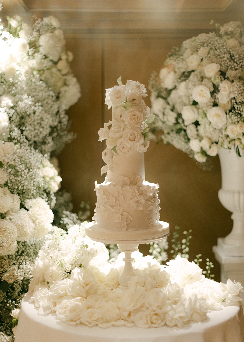 NATALIE HEWITT EVENTS LTD – BEAUTIFUL INTIMATE WEDDING AT THE CONNAUGHT LONDON