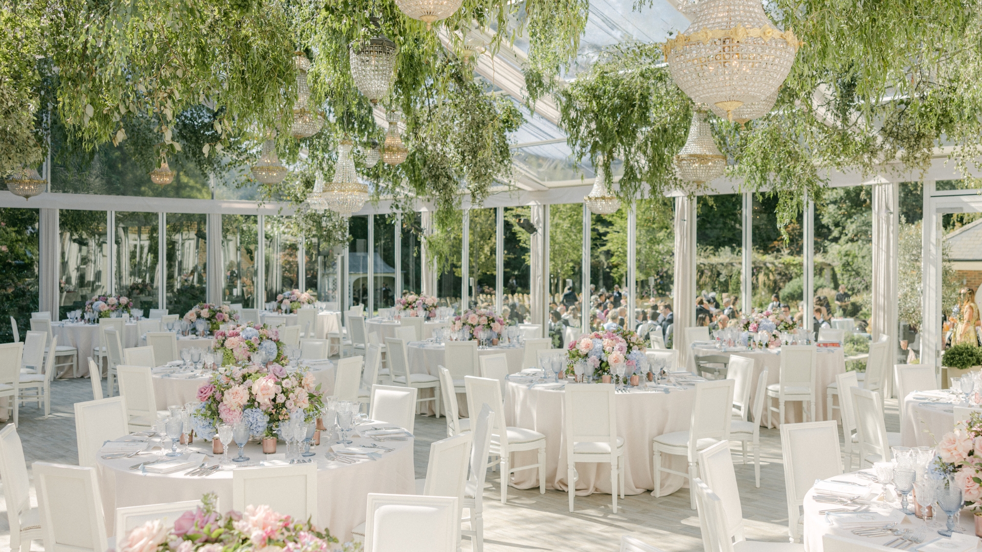 Planning a UK Wedding from Abroad (4)